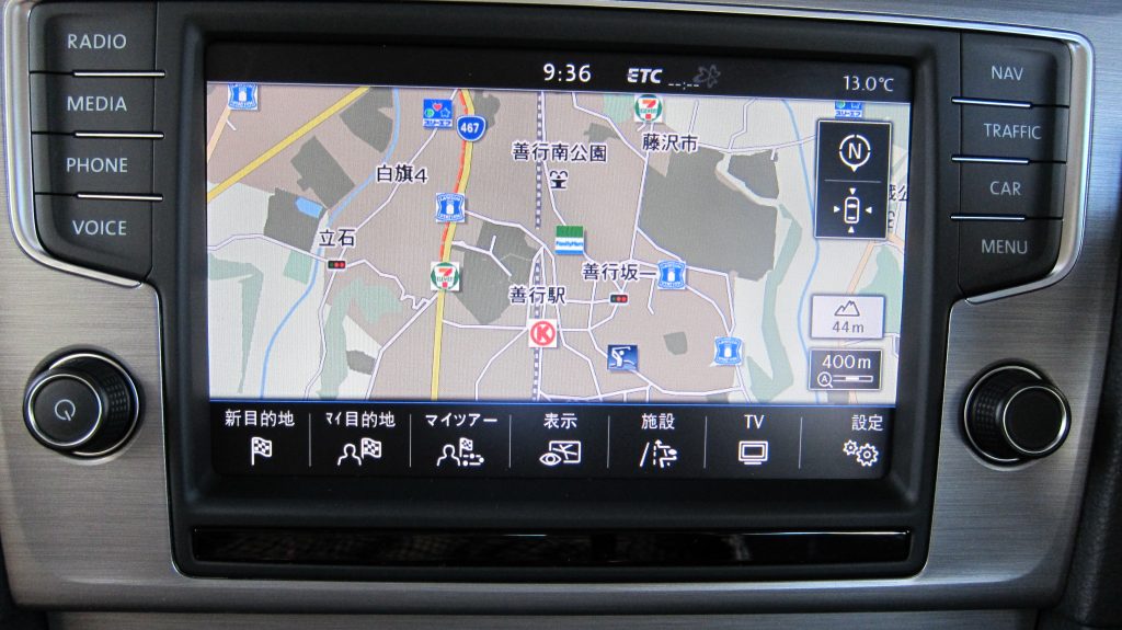 VWゴルフ7の純正車載ナビにiPhoneのナビアプリをミラーリングする